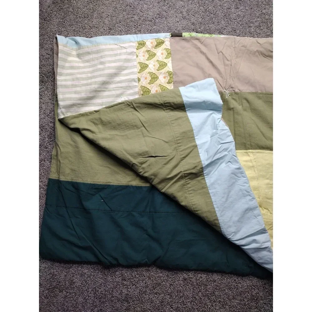 VTG Homemade Pull Square Granny Quilt W/Vibrant Accent Colors Cottage Core 53x70